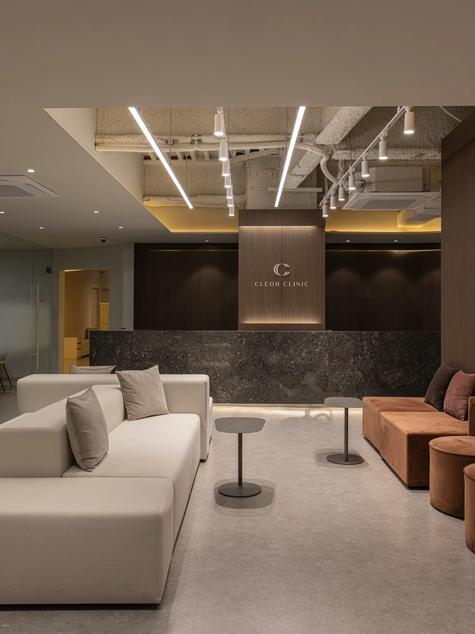 Cleor Clinic Hongdae Interior